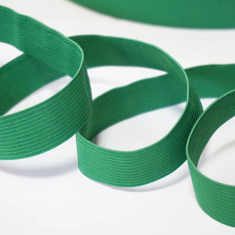 Farverig hæklet elastik